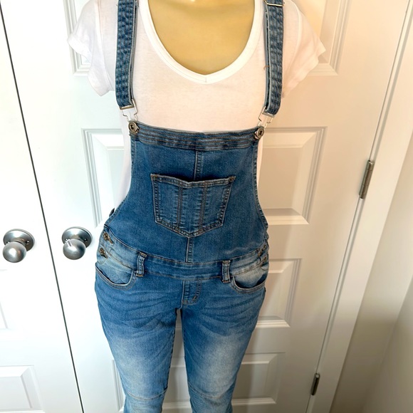 M | Blue Denim Overalls with Knee Embroidery - Picture 7 of 8